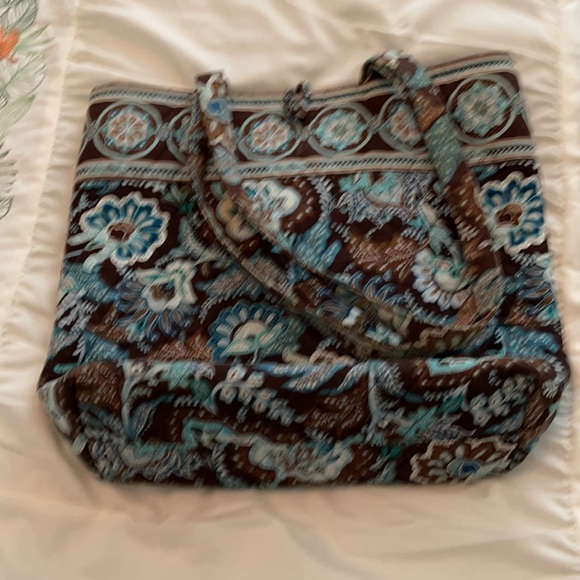 Purses - Picture 4 of 5